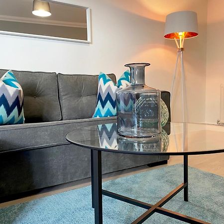 Deluxe Rochester Apartment 1 المظهر الخارجي الصورة